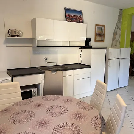 Appartamento With Private Parking Self Check In *